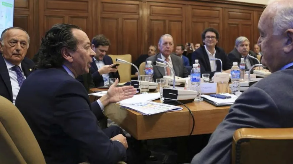Gobierno llama a empresarios para revisar el acuerdo Mercosur-UE