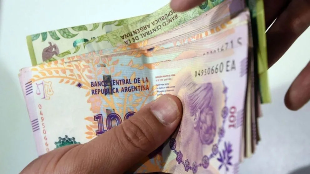 Los $ 4.000 para estatales serían para sueldos de hasta $ 60.000