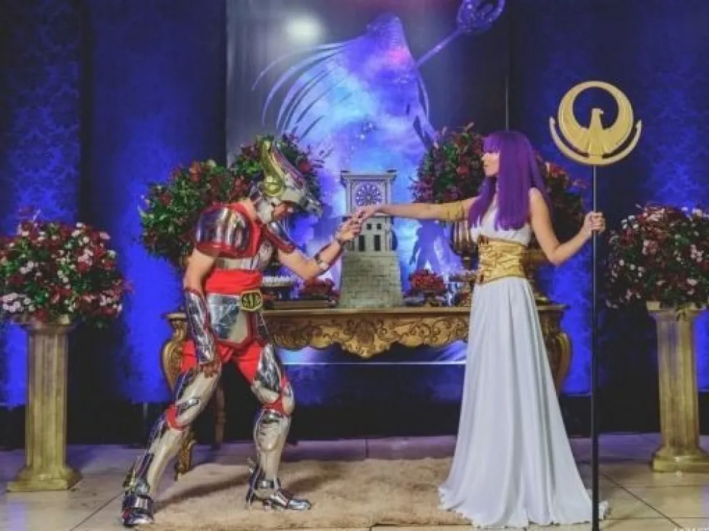Boda viral: se casaron al estilo de Caballeros del Zodíaco