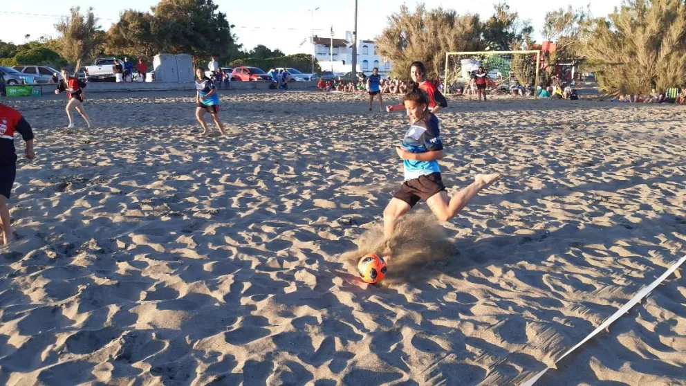 Planteles confirmados para el fútbol playa