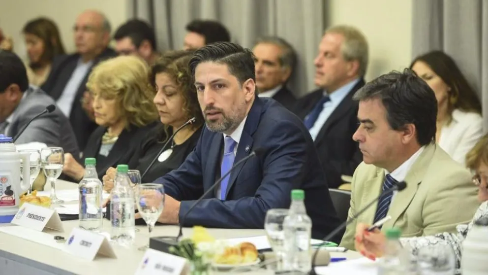 El Gobierno convocará a la paritaria nacional docente