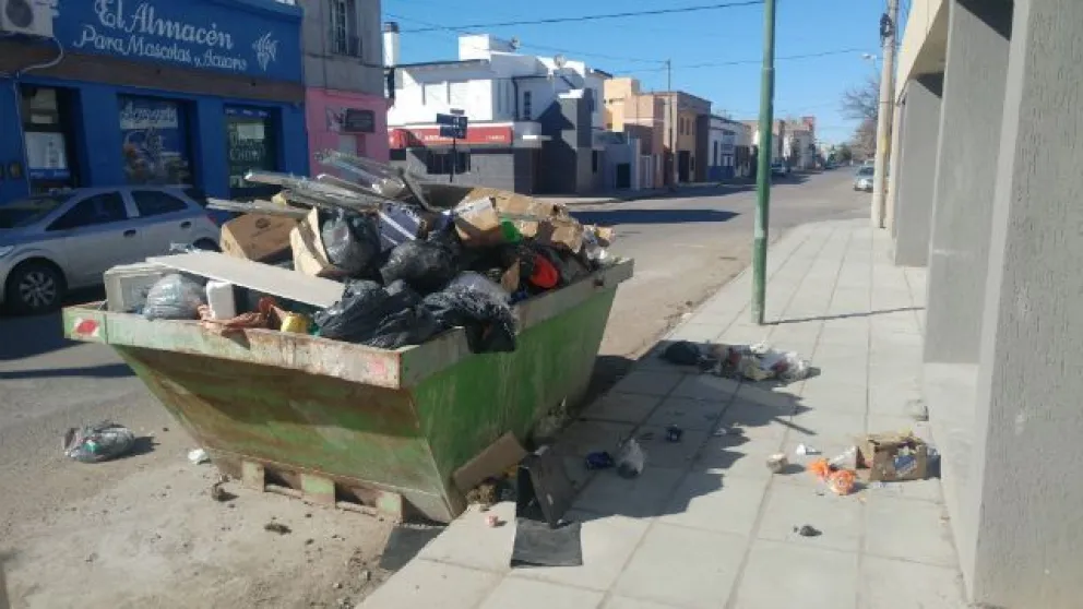 Inicia el operativo para la limpieza y el saneamiento de Viedma
