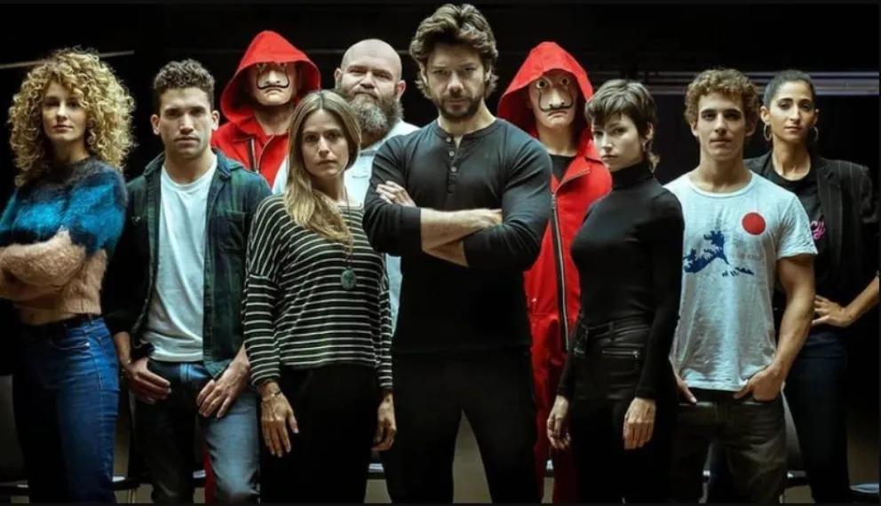 Las 22 similitudes entre La Casa de Papel y el Robo del Siglo