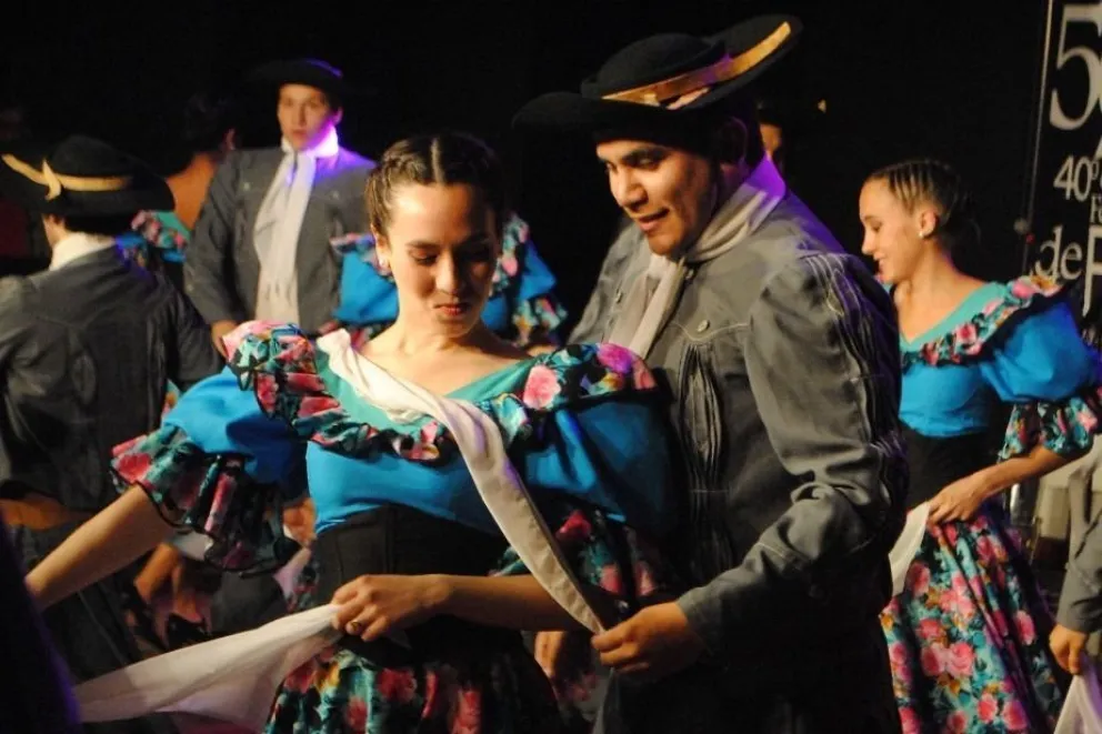 Bailarines rionegrinos en la recta final para el Cosquín 2020