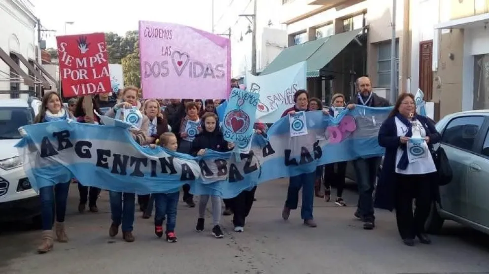 Rechazo al protocolo para la interrupción del embarazo