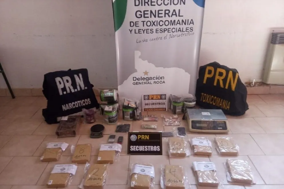 Desbaratan banda que comercializaba drogas en Río Negro y Chubut