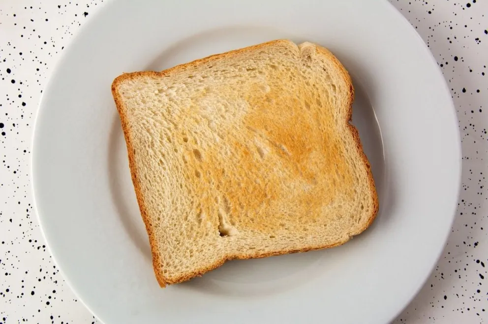 ¿Es malo comer tostadas quemadas?