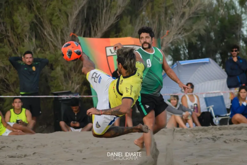 El fútbol playa tendrá continuidad en Neuquén