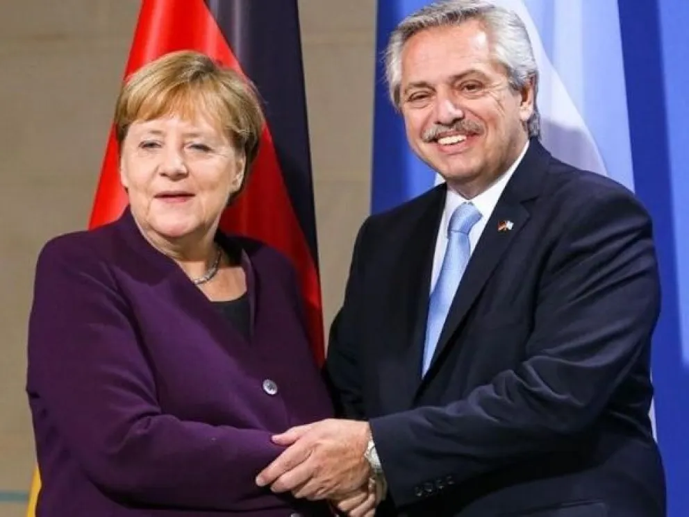 Angela Merkel apoyará a Argentina en la negociación con el FMI