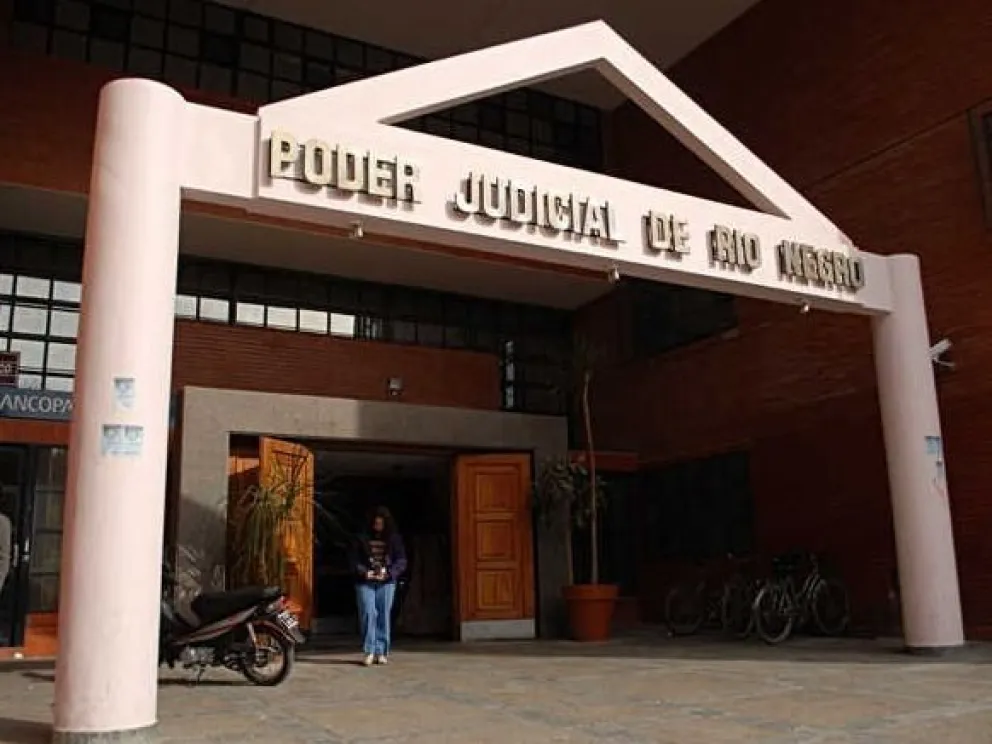 Abusador fue condenado a 15 años y prisión preventiva