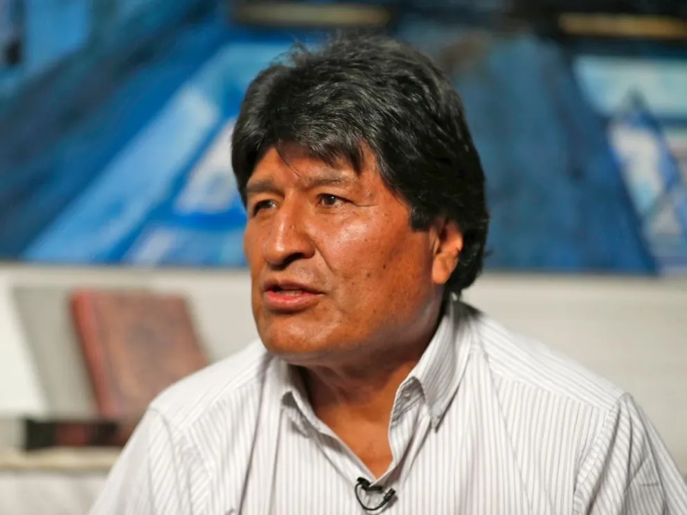 Evo Morales abandonó la Argentina y viajó a Cuba