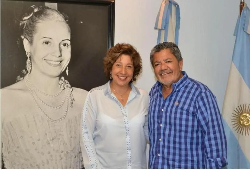 Arabela Carreras se reunió con UOCRA Nacional