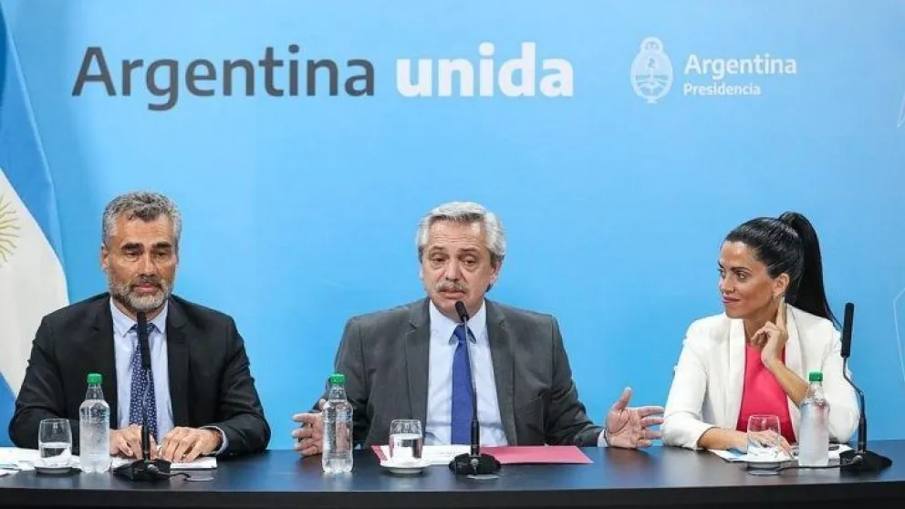El Gobierno anunció un aumento para jubilaciones y pensiones mínimas y AUH