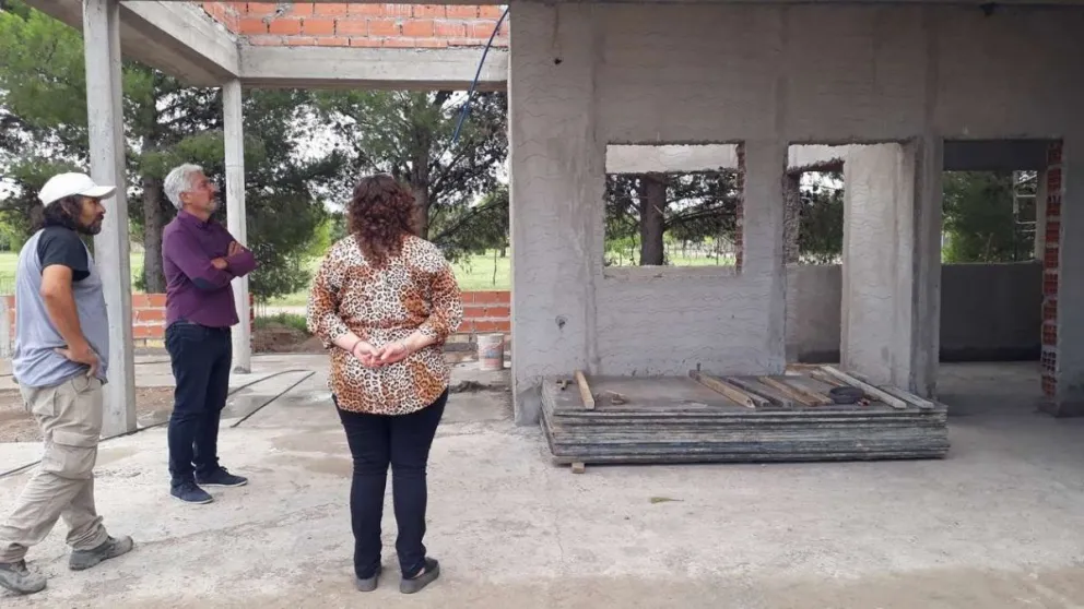 Avanza la construcción de la escuela de Pradere
