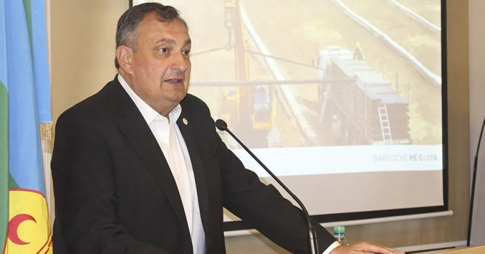 Gennuso: "Se hizo todo mal"