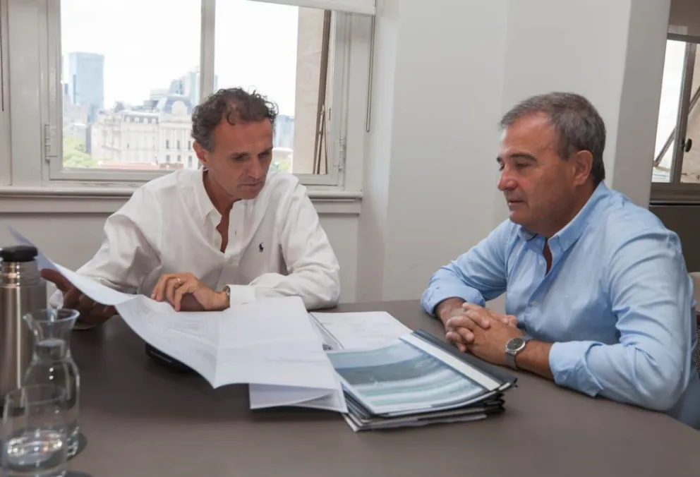 Pesatti se reunió con el ministro de Obras Katopodis
