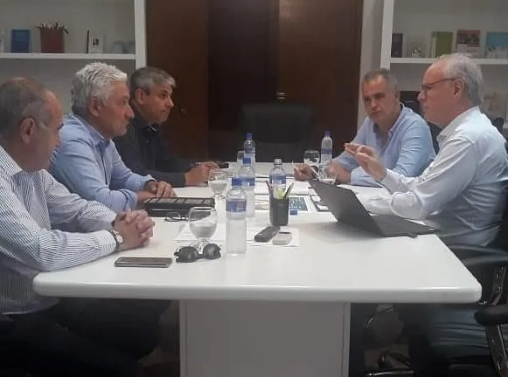 El Ministro de Salud recibió al Intendente Zara