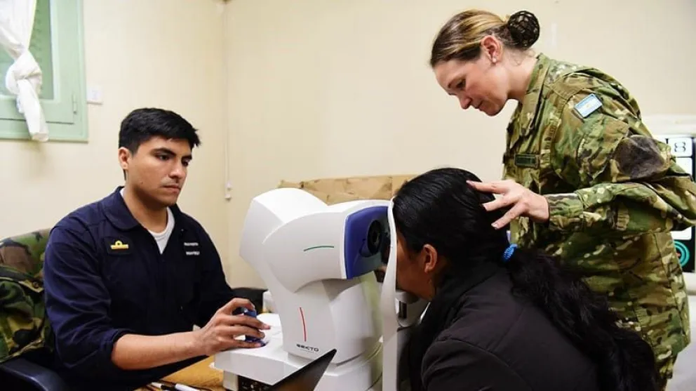 Coronavirus: las Fuerzas Armadas capacitarán a sus integrantes