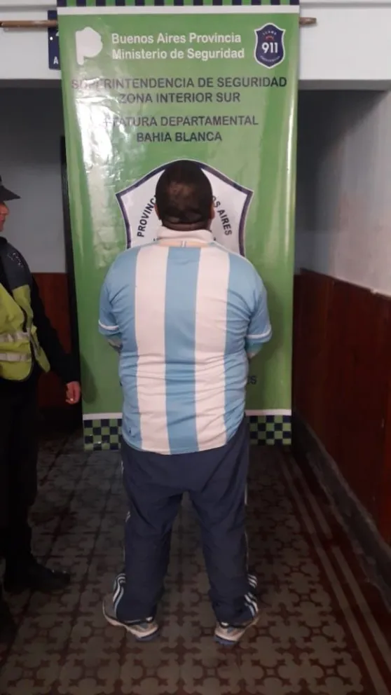 Detienen a “Rambito” por tenencia de estupefacientes y arma