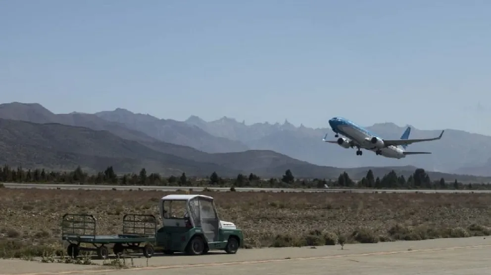Aerolíneas Argentinas sumará tres nuevas rutas