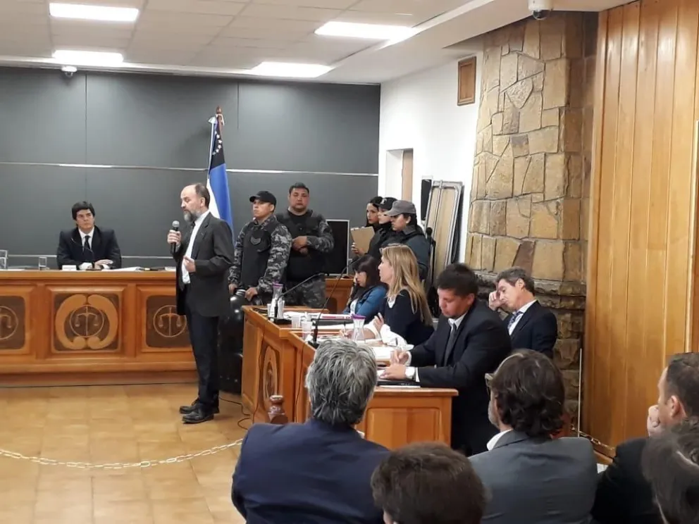 Ya está en marcha el primer juicio por jurados en Río Negro