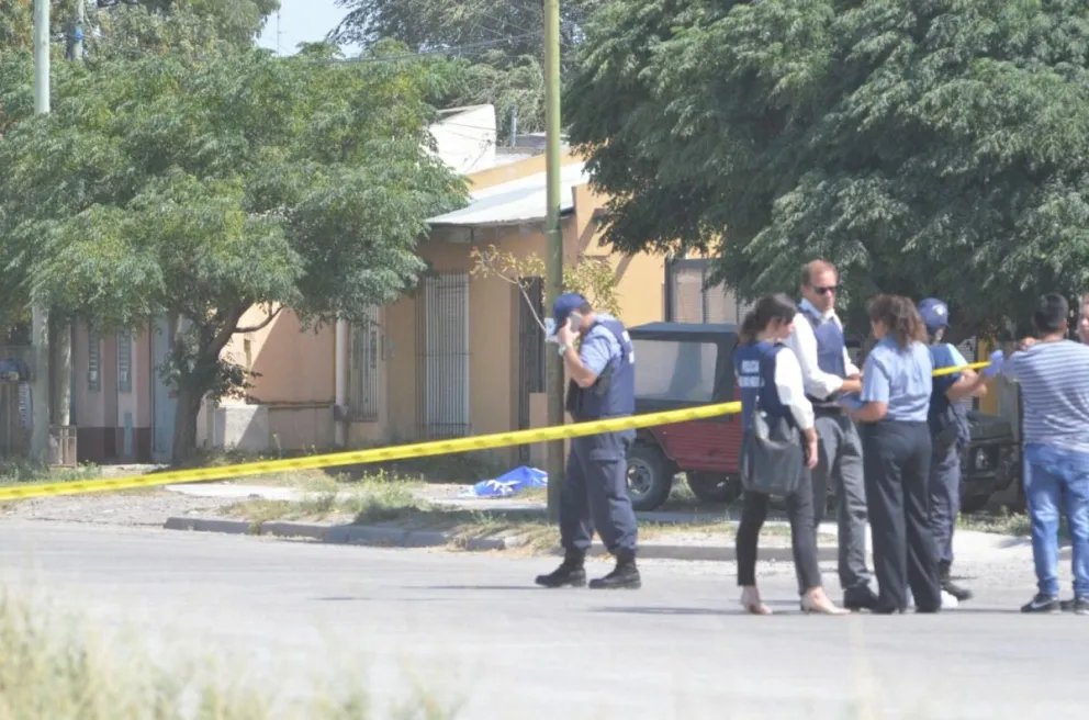 Asesinaron a un joven en el barrio Lavalle
