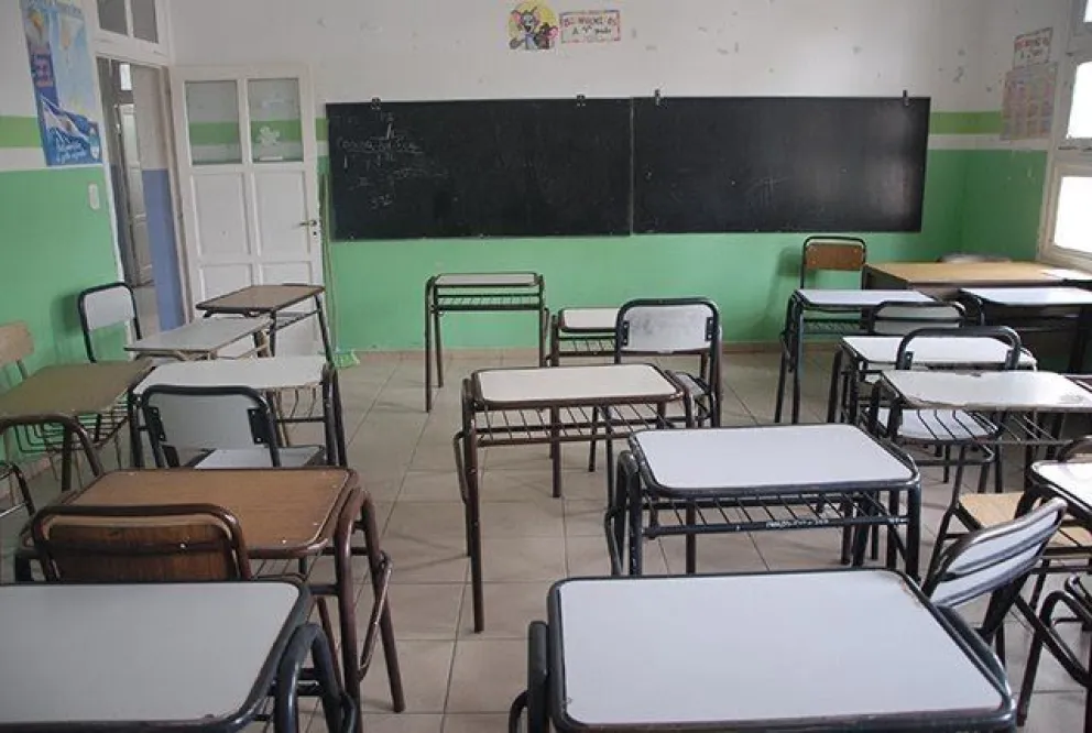 Se suspenden las clases en todas las escuelas de Viedma