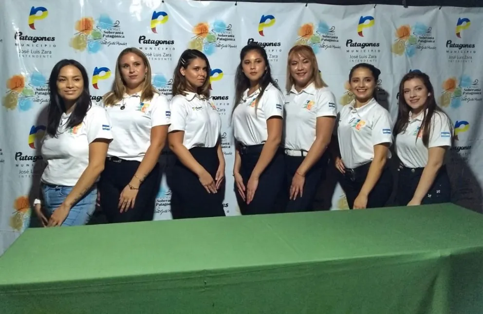 Se subieron al escenario postulantes de la Fiesta de la Soberanía