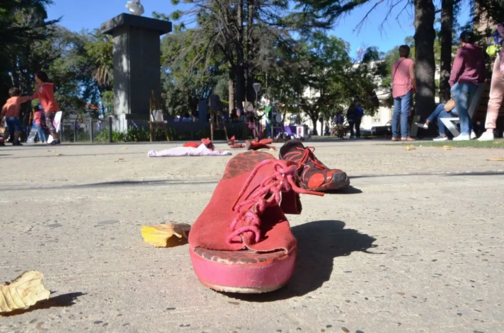 Fotos de la Muestra por el Día de la Mujer en la Plaza Alsina