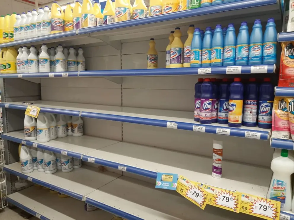 Desabastecimiento de alcohol en gel se traslada a supermercados