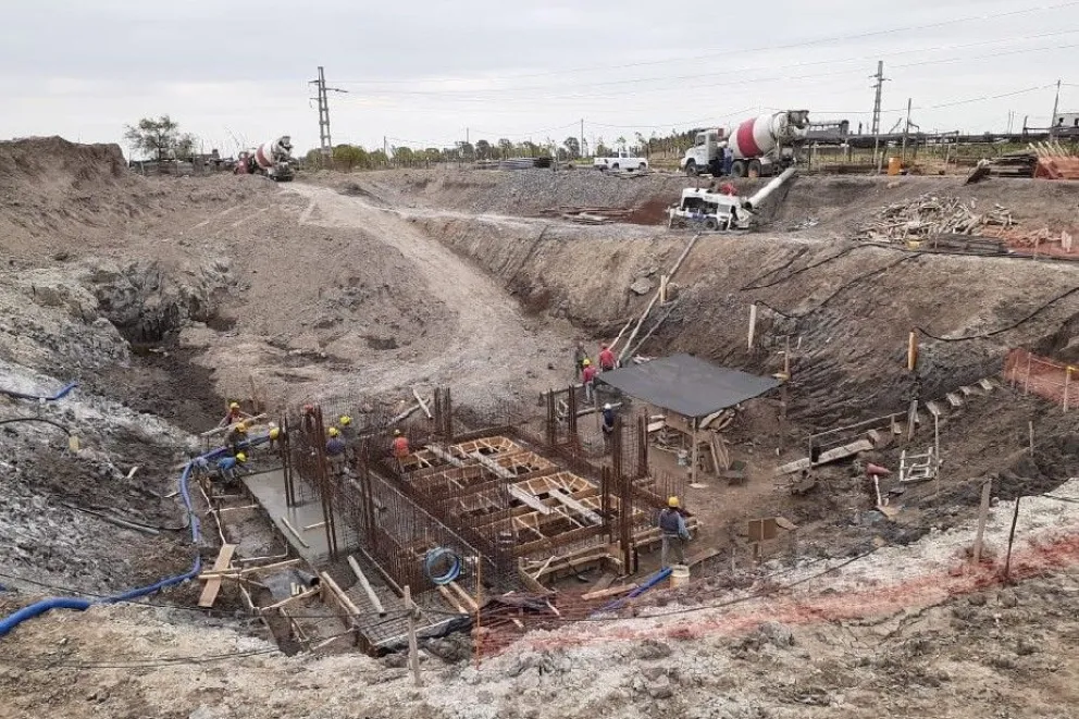 Viedma: el Plan Director de Desagües Cloacales alcanza el 50%