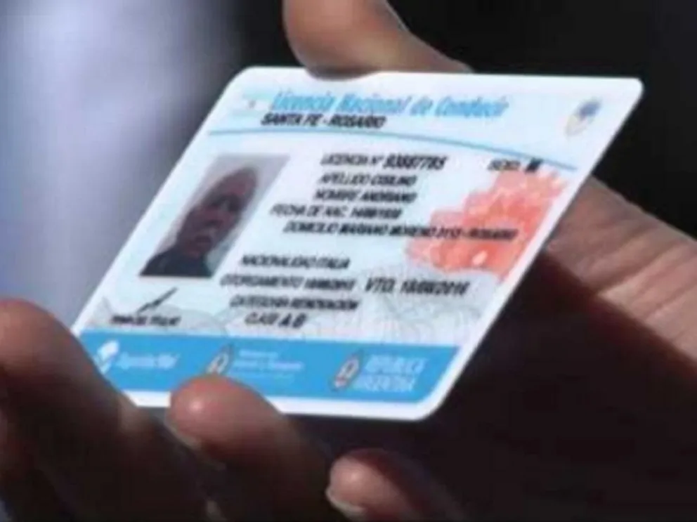 Se suspende la tramitación de licencias de conducir