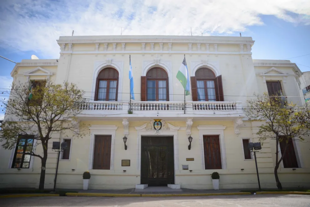 Otorgan licencias a los estatales con hijos a cargo