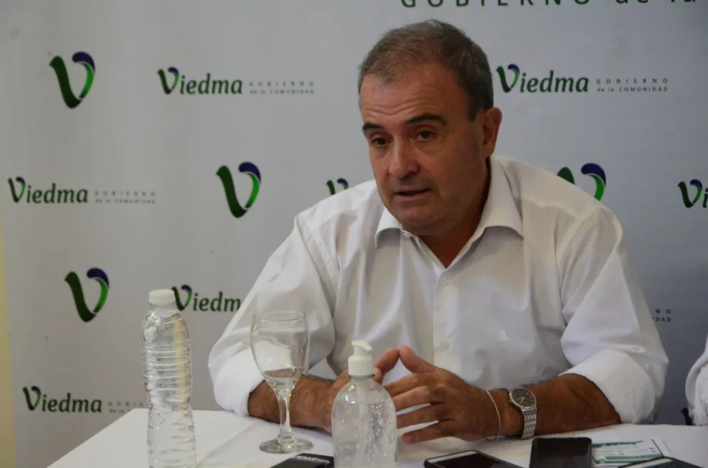 Coronavirus: Pesatti felicitó al plantel del Hospital Zatti