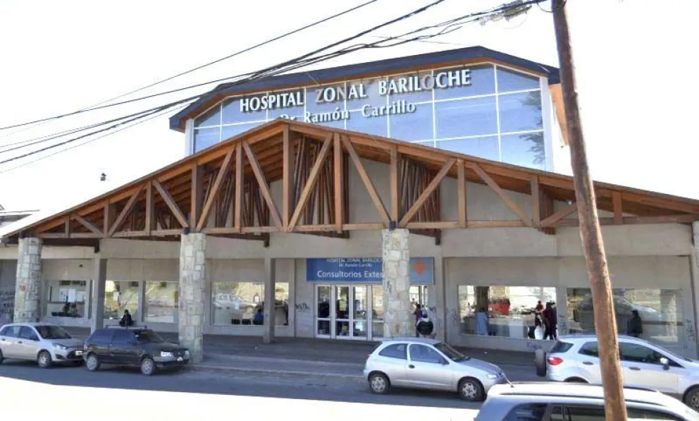 Nuevo caso sospechoso: es la mamá de la niña de 3 de Bariloche