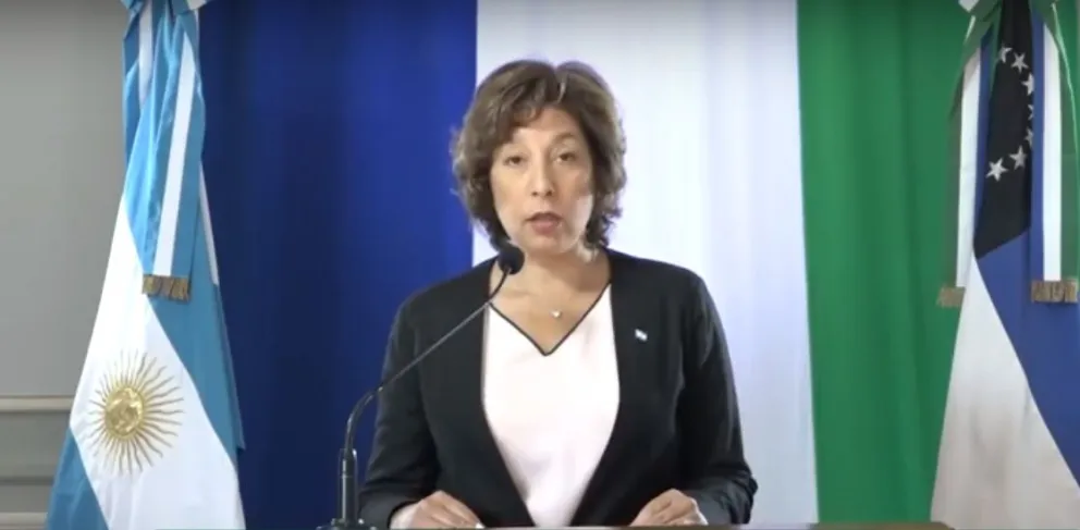 Carreras anticipó que no se cortarán los servicios de luz y gas