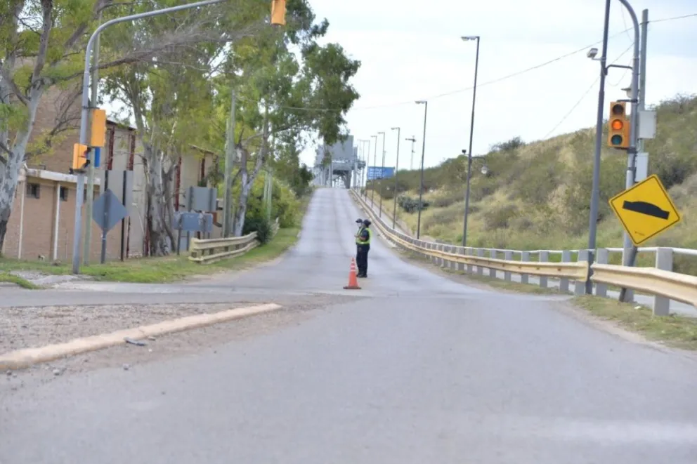 Pese al calor, la costanera de Viedma estuvo vacía