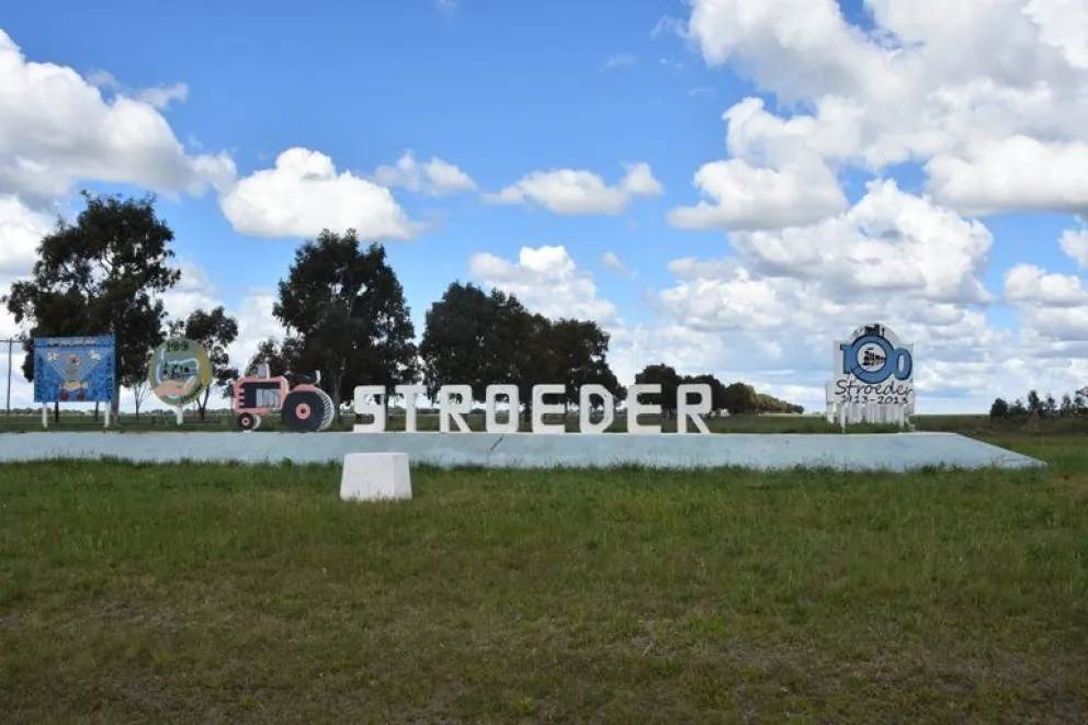 En plena epidemia, Stroeder volvió a estar sin agua