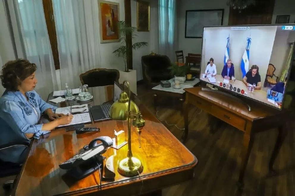 Carreras le planteó preocupaciones económicas al Presidente
