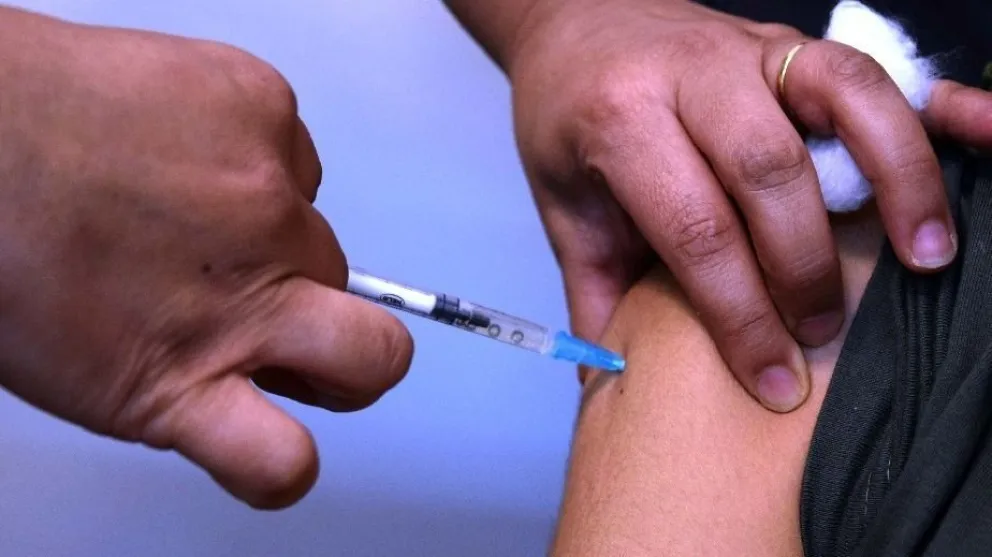 Continúa el operativo de vacunación antigripal con embarazadas y grupos de riesgo