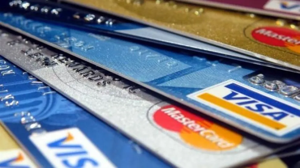 Prorrogan los vencimientos de tarjetas de crédito hasta el 13 de abril