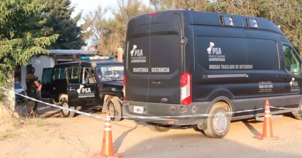 Todos los efectivos de la Policía Aeroportuaria en cuarentena