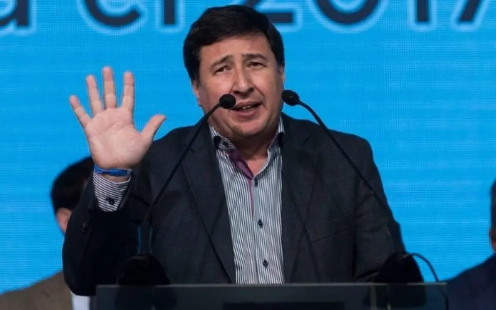 Arroyo echó a 15 funcionarios por sobreprecios en alimentos