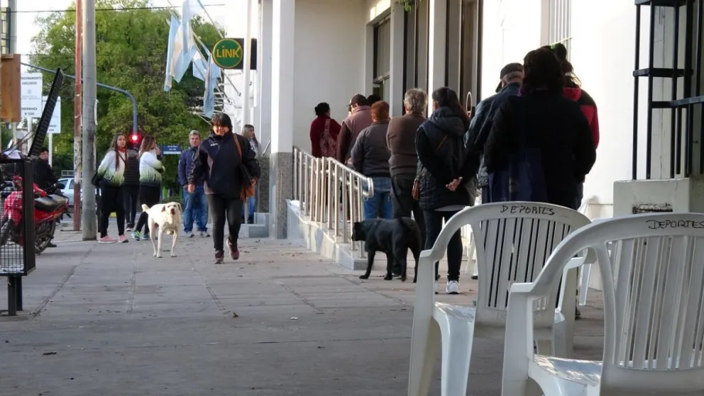 Bancos y Municipio se preparan para días de alta concurrencia