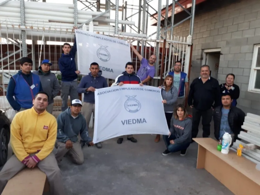Hay retención de servicios en Hipertehuelche