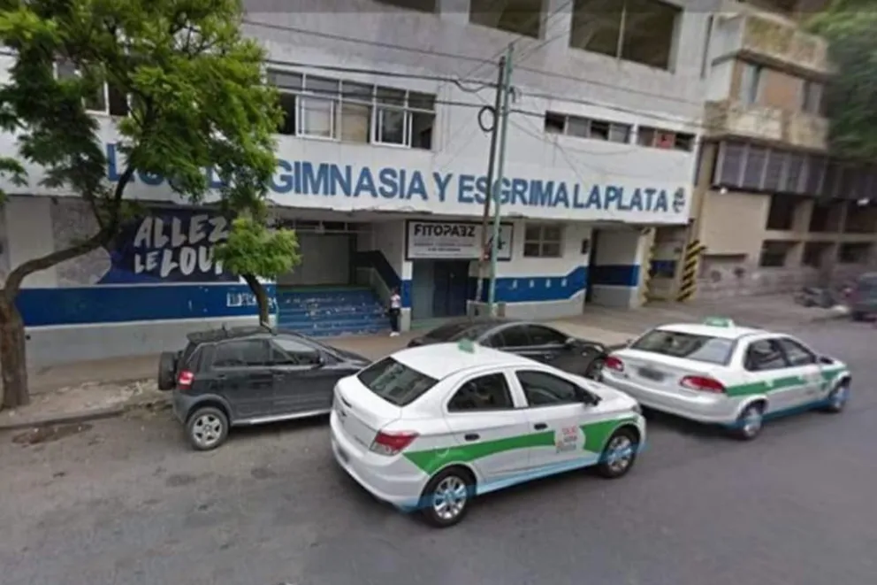 Robaron medicamentos y ropa deportiva en la sede de Gimnasia