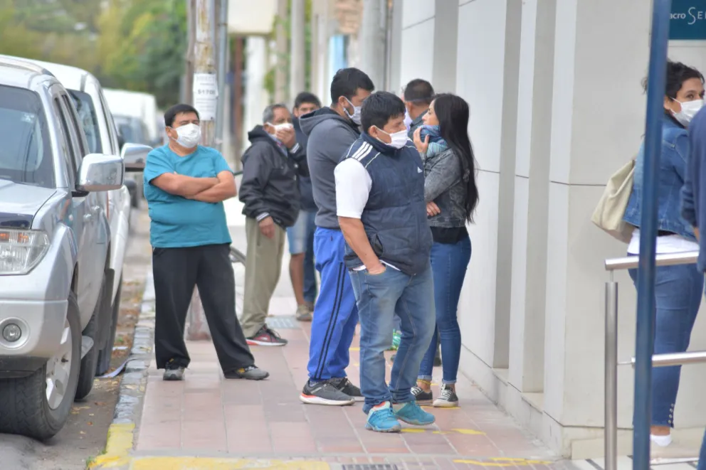 Con la obligatoriedad del uso del tapabocas, muchos creen que tienen permiso para circular