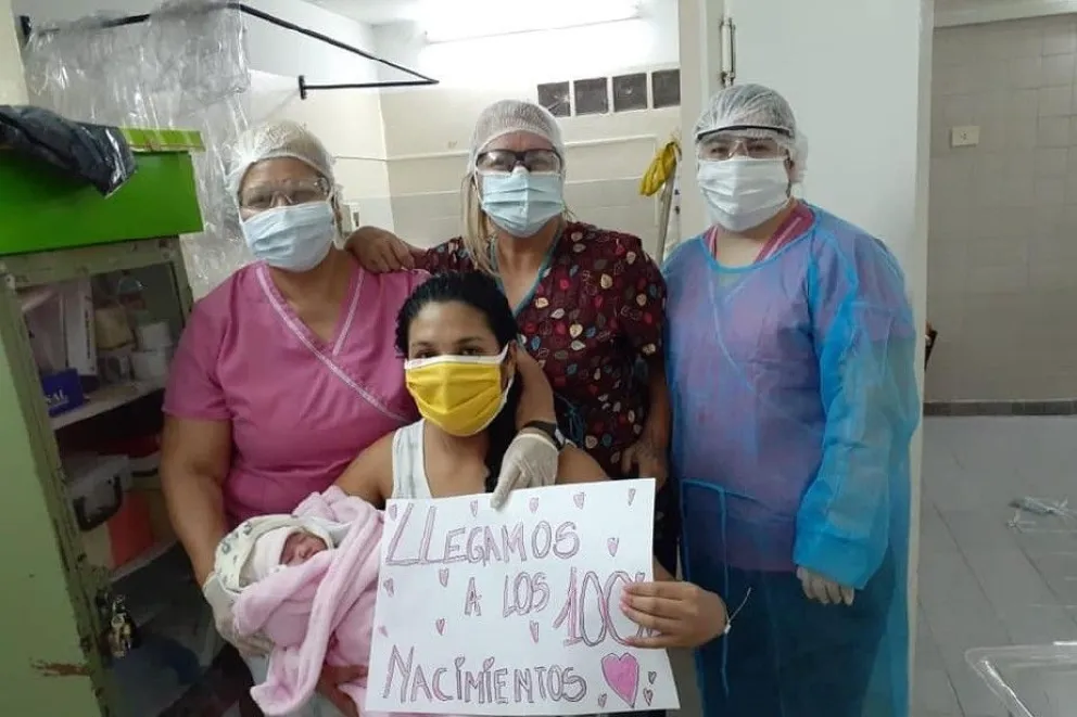 Cinco Saltos celebró el nacimiento 100 del año