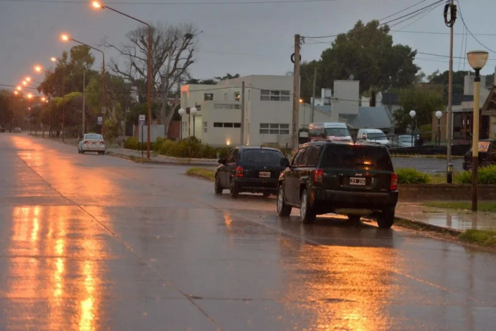 La lluvia obliga a cumplir estrictamente la cuarentena