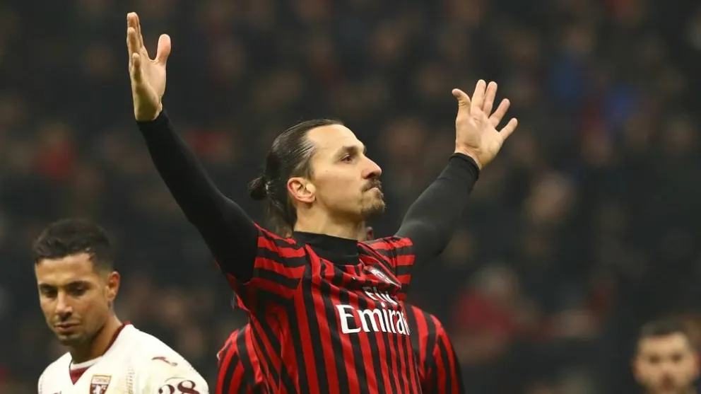 Pese al coronavirus, Ibrahimovic vuelve al fútbol